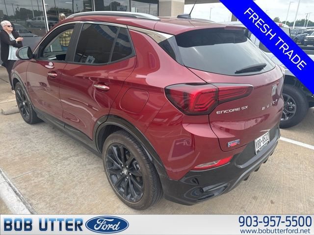 Used 2024 Buick Encore GX Sport Touring w/ Experience Buick Package FWD image 2