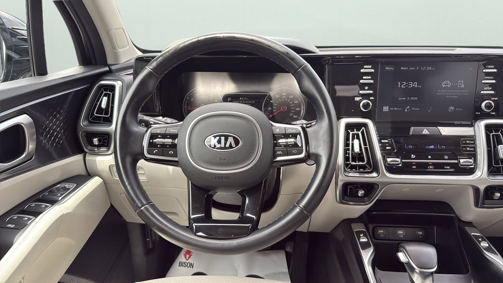 Used 2021 Kia Sorento S FWD image 12