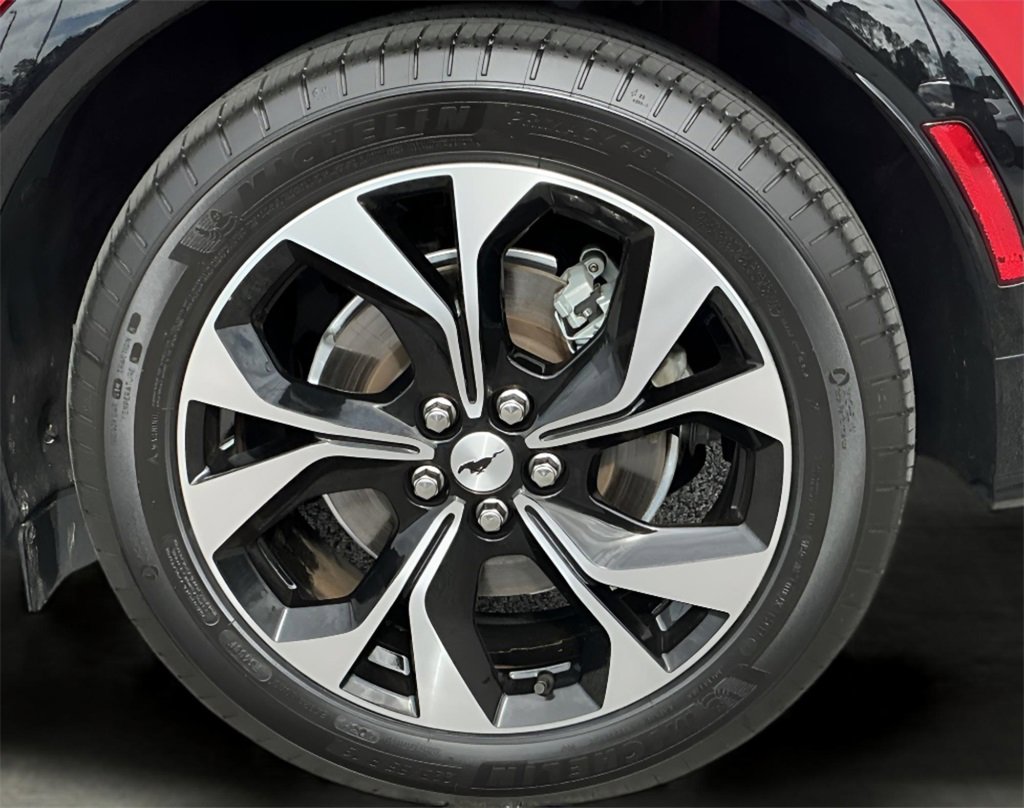 Certified 2021 Ford Mustang Mach-E Premium image 24