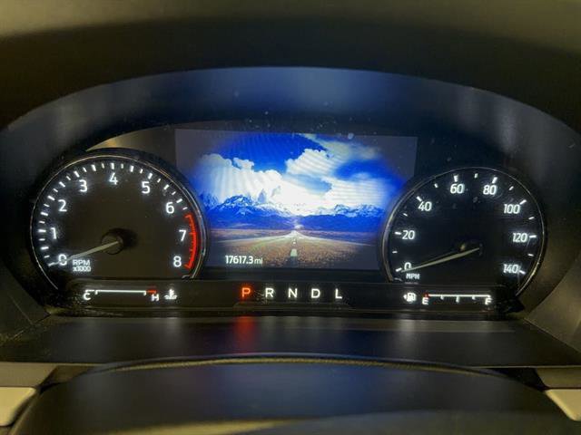 Certified 2023 Ford Explorer XLT image 12