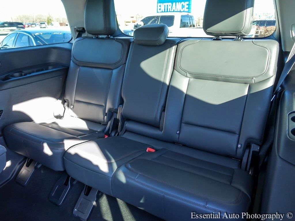 Certified 2025 Ford Expedition Active image 12