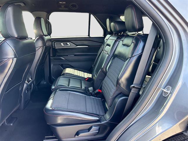 Certified 2025 Ford Explorer ST-Line w/ ST-Line Street Pack AWD/4WD image 27