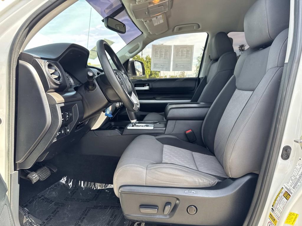 Used 2017 Toyota Tundra SR5 w/ SR5 Upgrade Package image 20