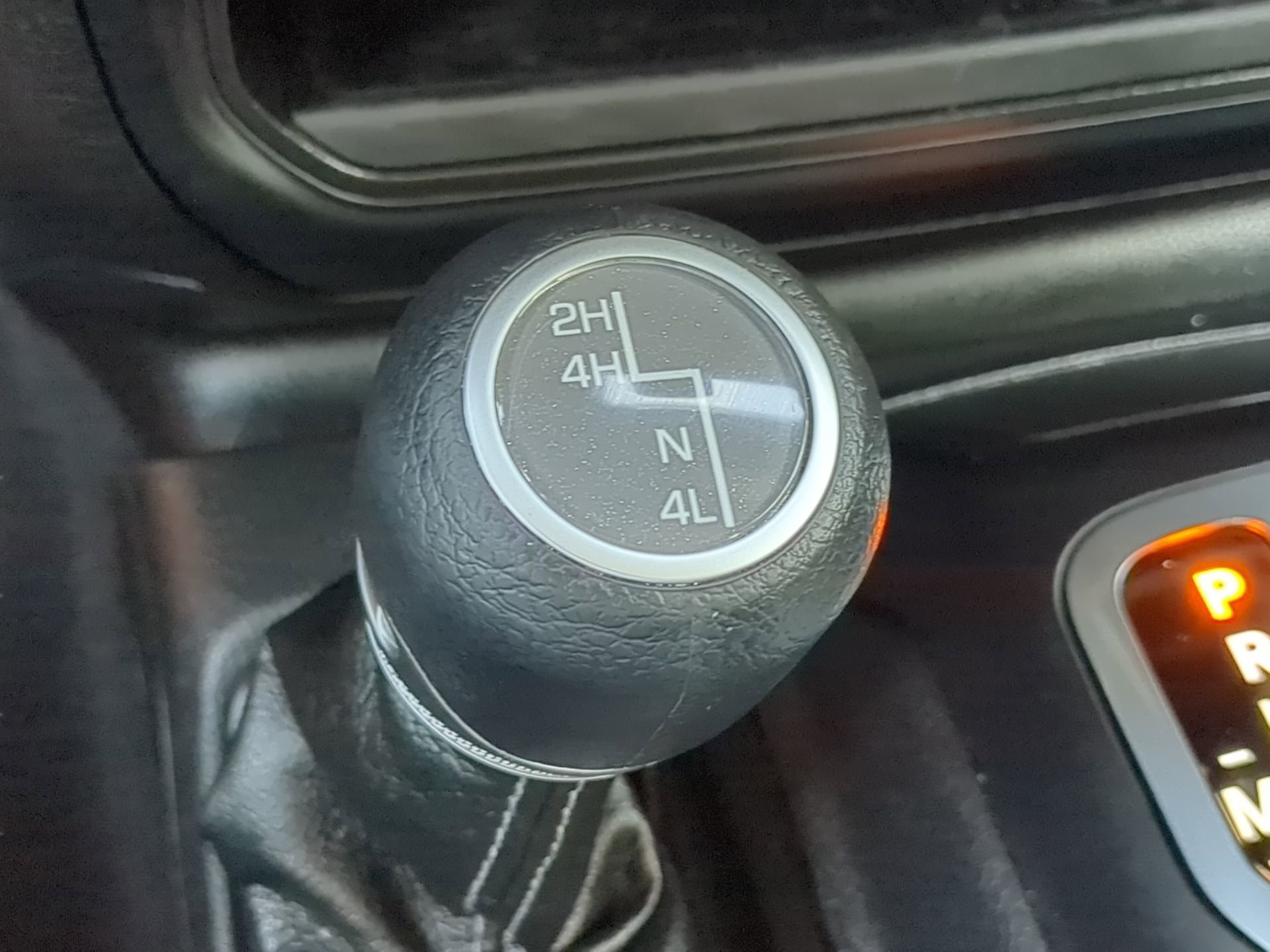 Used 2025 Jeep Wrangler Unlimited Sahara AWD/4WD image 61