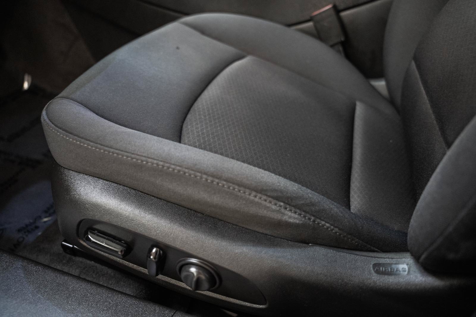 Used 2020 Chevrolet Malibu LS w/ Driver Confidence Package II FWD image 37