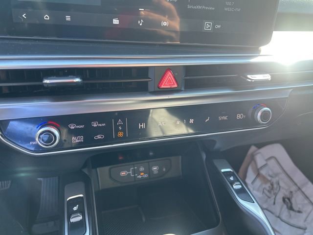 Used 2025 Kia Sorento S FWD image 25