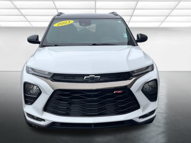 Used 2023 Chevrolet TrailBlazer RS AWD/4WD image 2