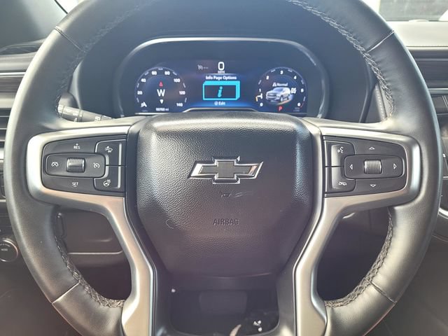 Used 2024 Chevrolet Suburban Z71 w/ Luxury Package AWD/4WD image 26