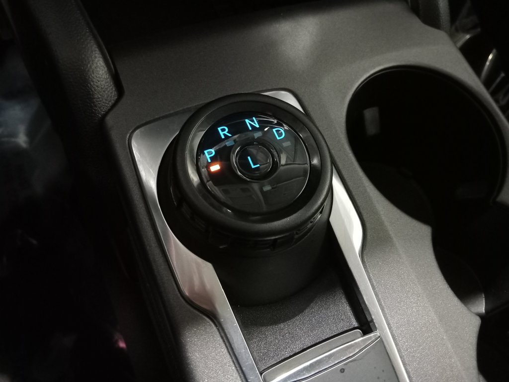 Certified 2025 Ford Bronco Sport Outer Banks w/ Outer Banks Tech Package+ AWD/4WD image 24