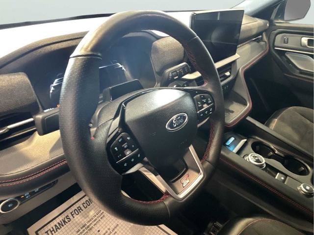 Certified 2025 Ford Explorer ST AWD/4WD image 9