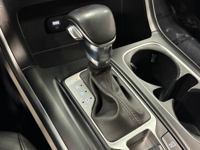 Used 2022 Kia Carnival LX FWD image 30