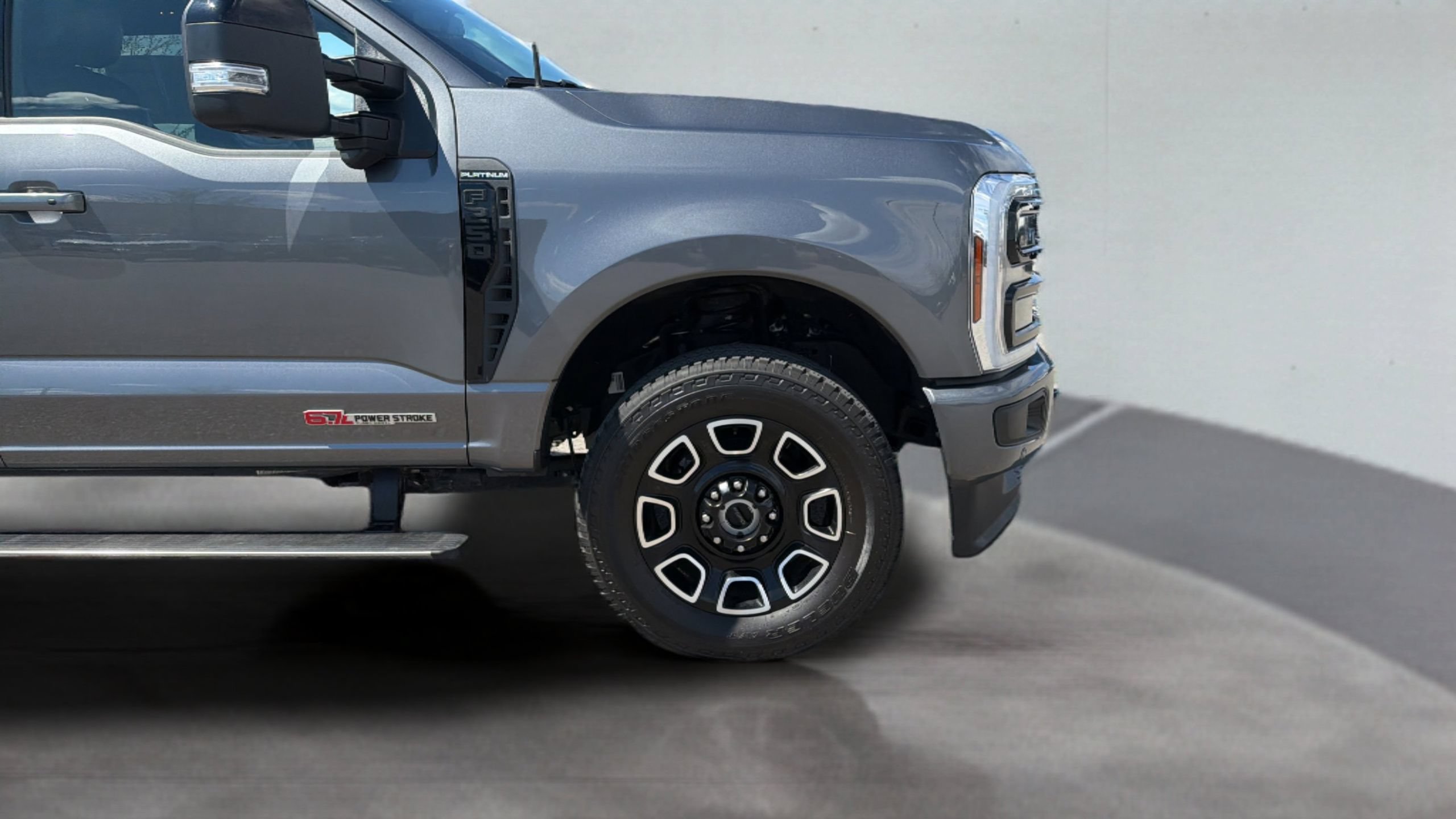 Certified 2025 Ford F250 Platinum AWD/4WD image 29