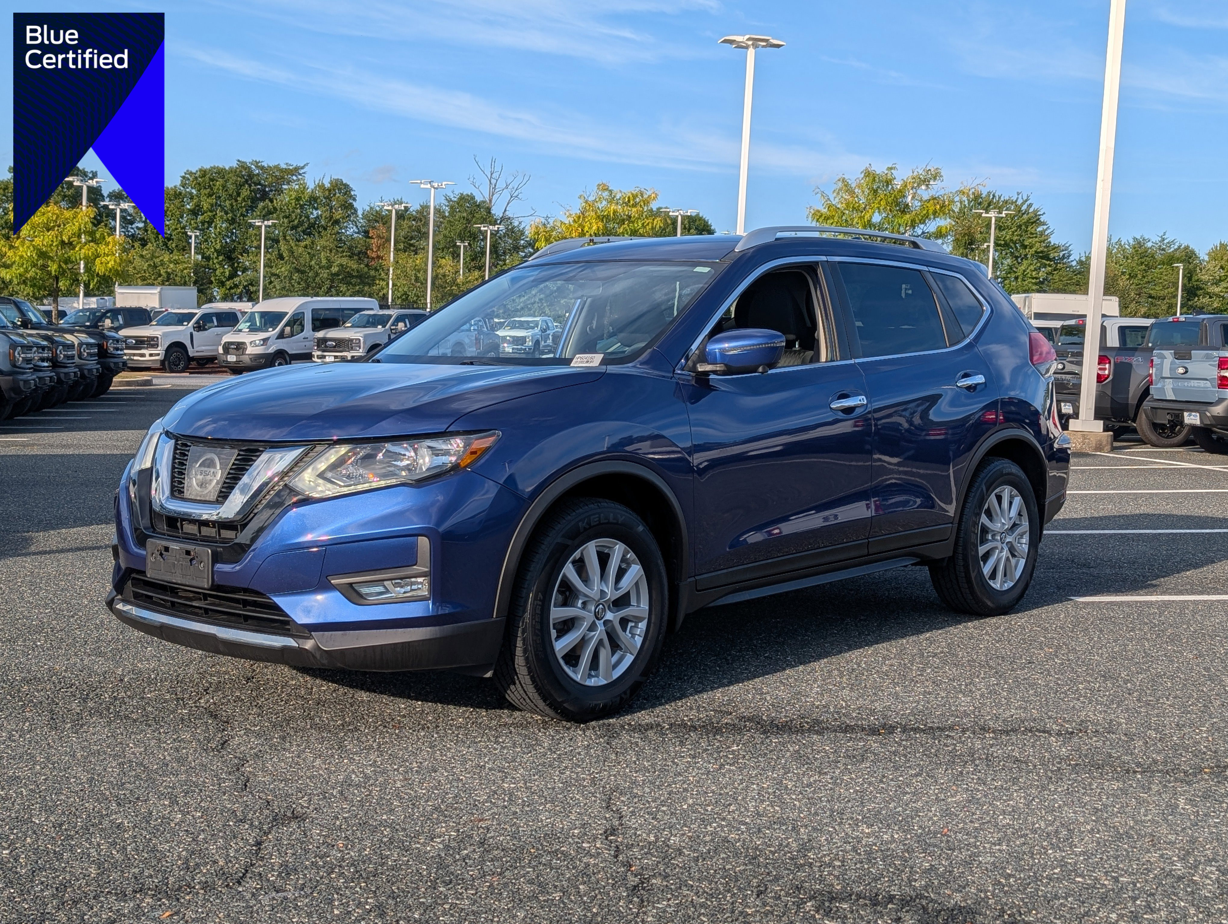 Used 2017 Nissan Rogue SV w/ SV Premium Package