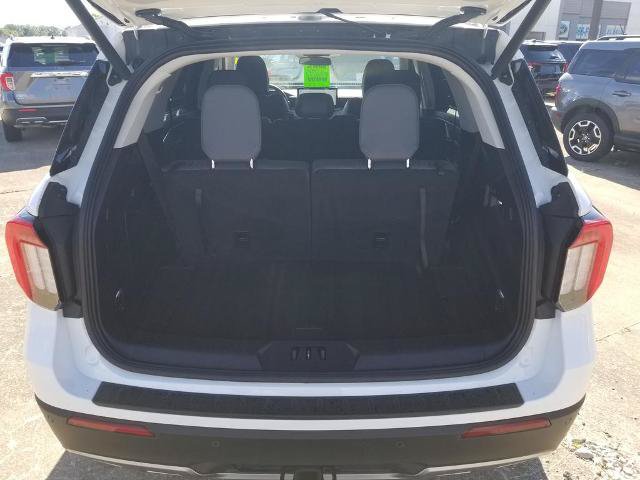 Certified 2025 Ford Explorer Active w/ Active Comfort Package AWD/4WD image 4
