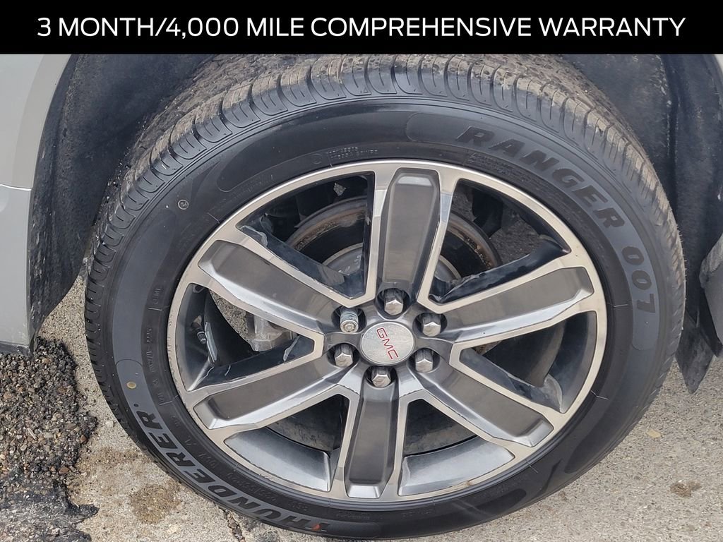 Used 2017 GMC Acadia Denali w/ Technology Package image 5