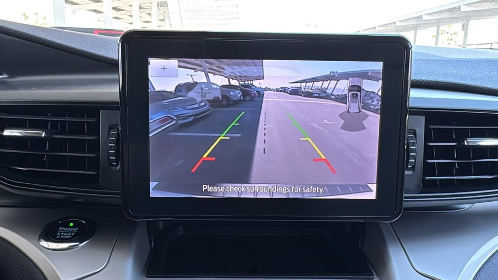Certified 2020 Ford Explorer XLT RWD image 16