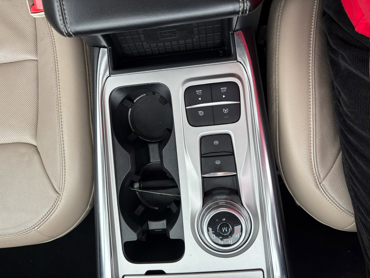 Certified 2020 Ford Explorer Limited image 28