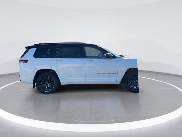 Used 2024 Jeep Grand Cherokee L Summit AWD/4WD image 8