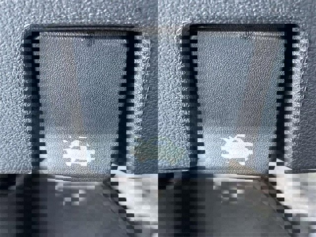 Used 2023 GMC Canyon AT4 w/ Technology Package image 19