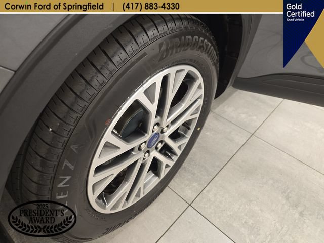 Certified 2022 Ford Escape SEL w/ Technology Package FWD image 39