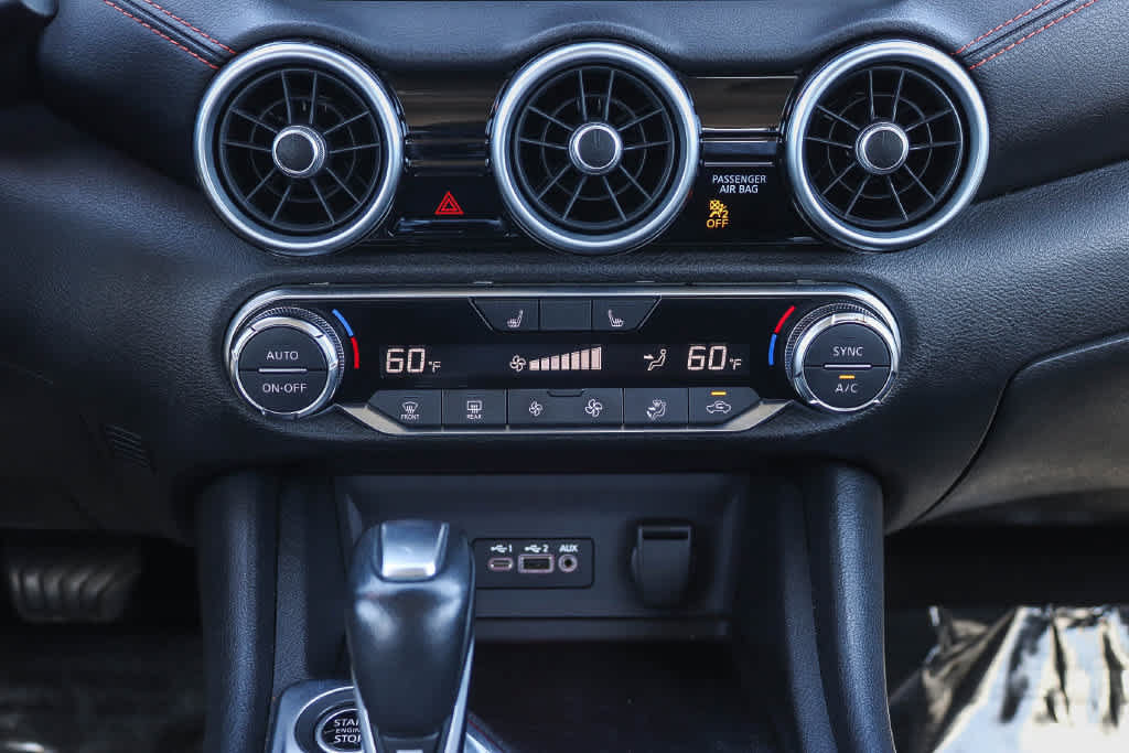Used 2025 Nissan Sentra SR FWD image 13