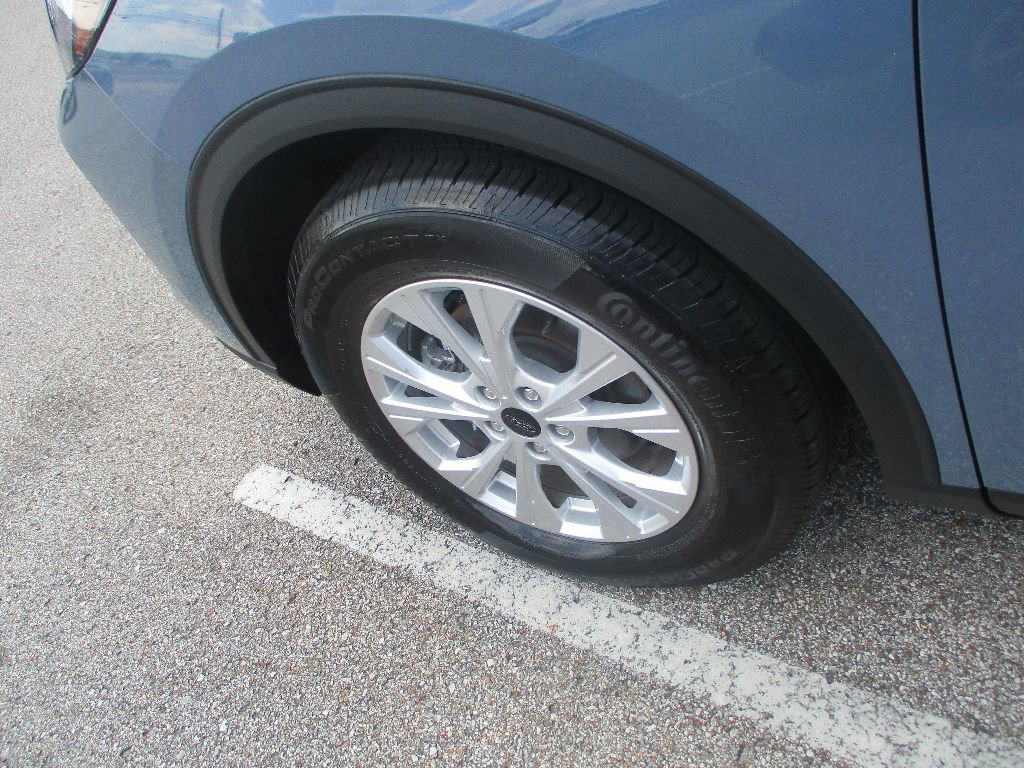 Certified 2023 Ford Escape Active image 24