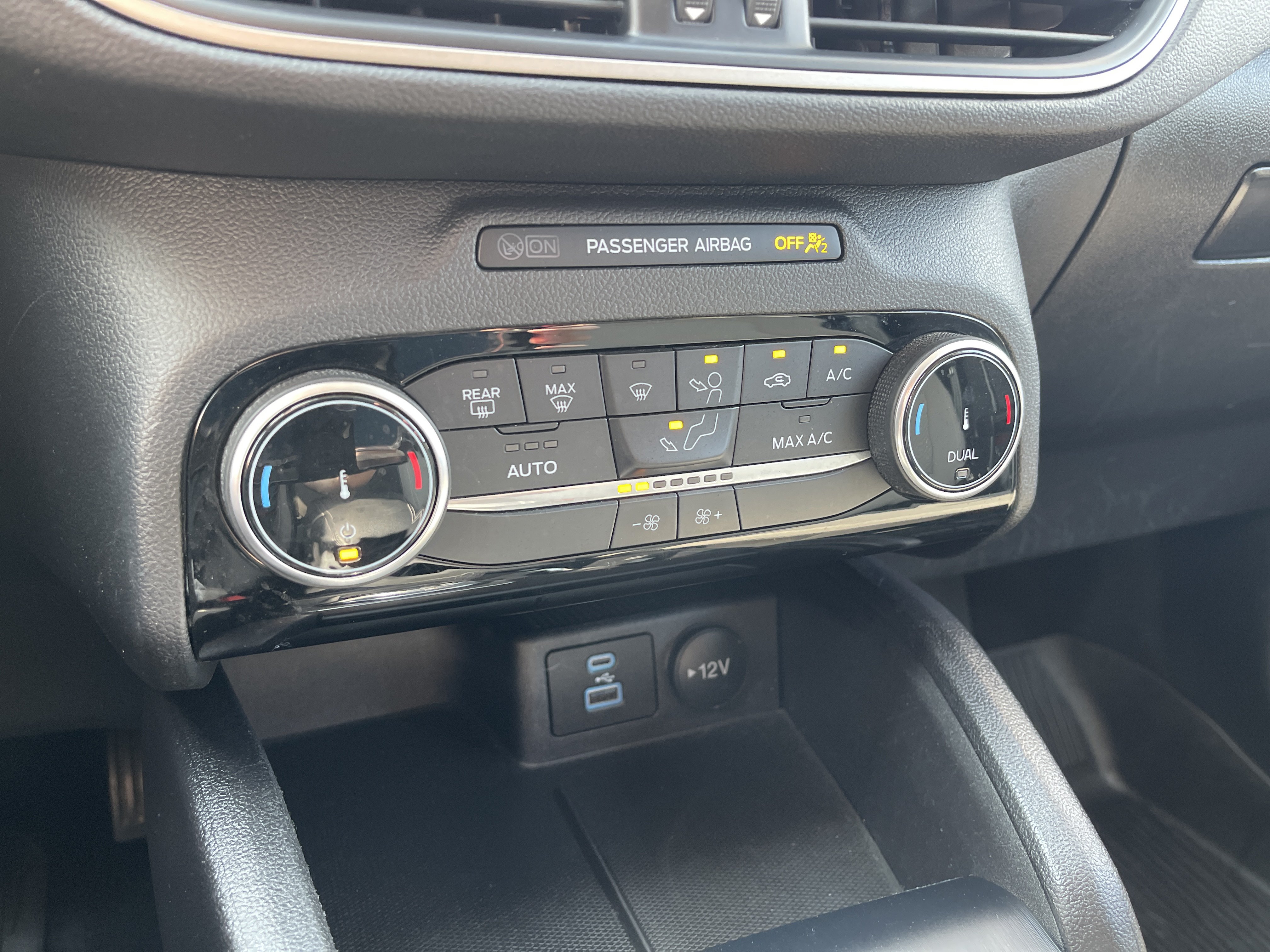 Certified 2022 Ford Escape SE AWD/4WD image 20