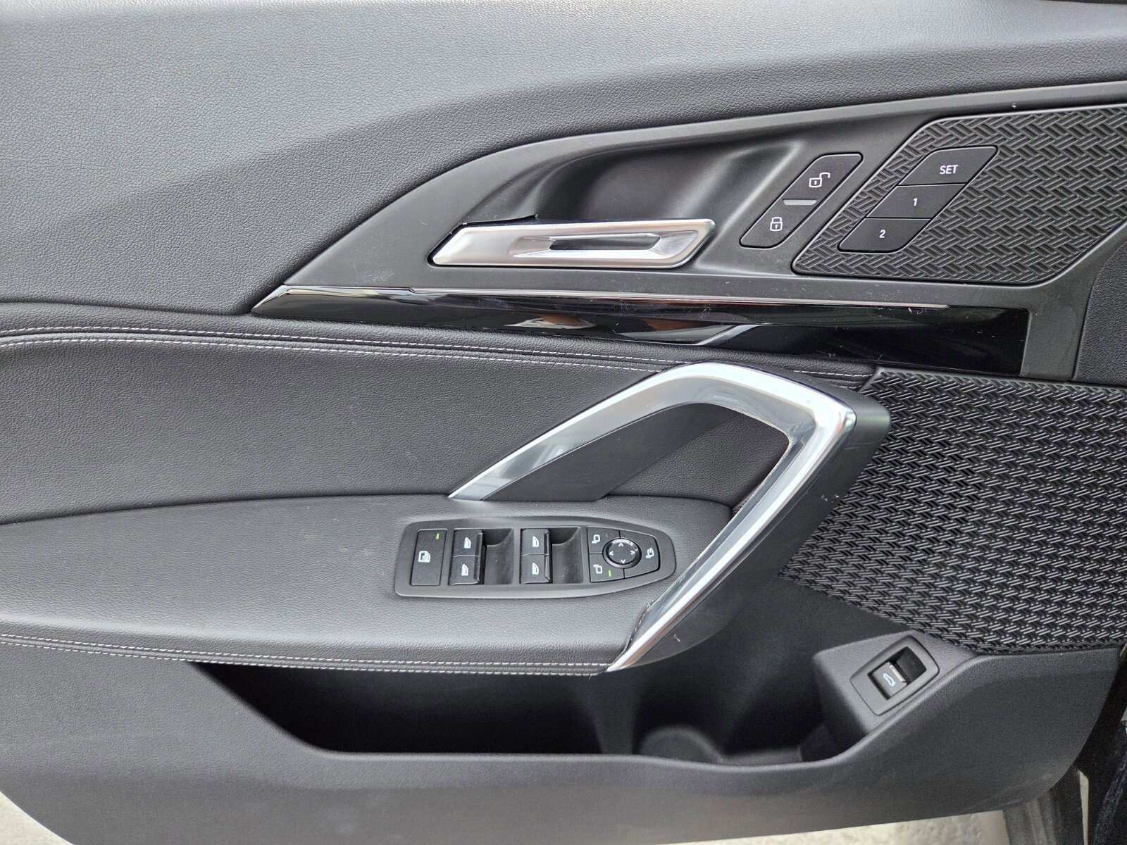 Used 2023 BMW X1 xDrive28i image 18