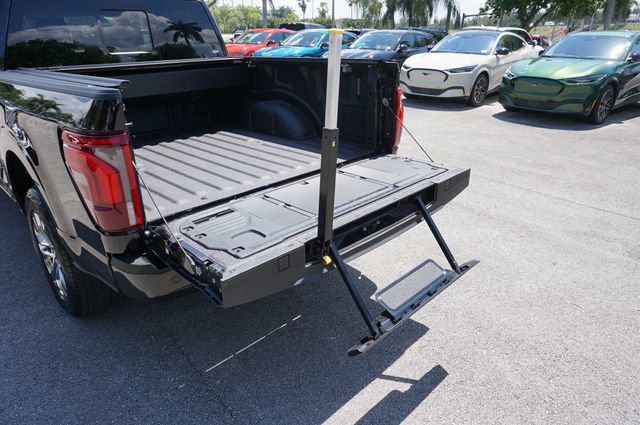 Certified 2024 Ford F150 King Ranch AWD/4WD image 18