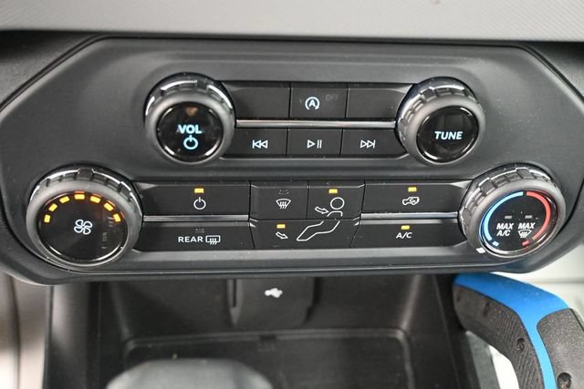 Certified 2022 Ford Bronco Black Diamond AWD/4WD image 12