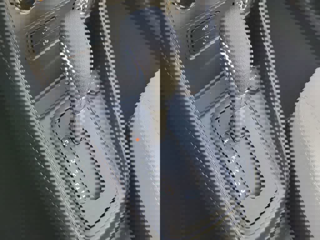 Certified 2020 Ford EcoSport S image 20