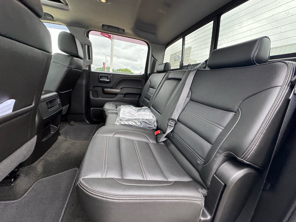 Used 2018 GMC Sierra 3500 Denali w/ Duramax Plus Package AWD/4WD image 25