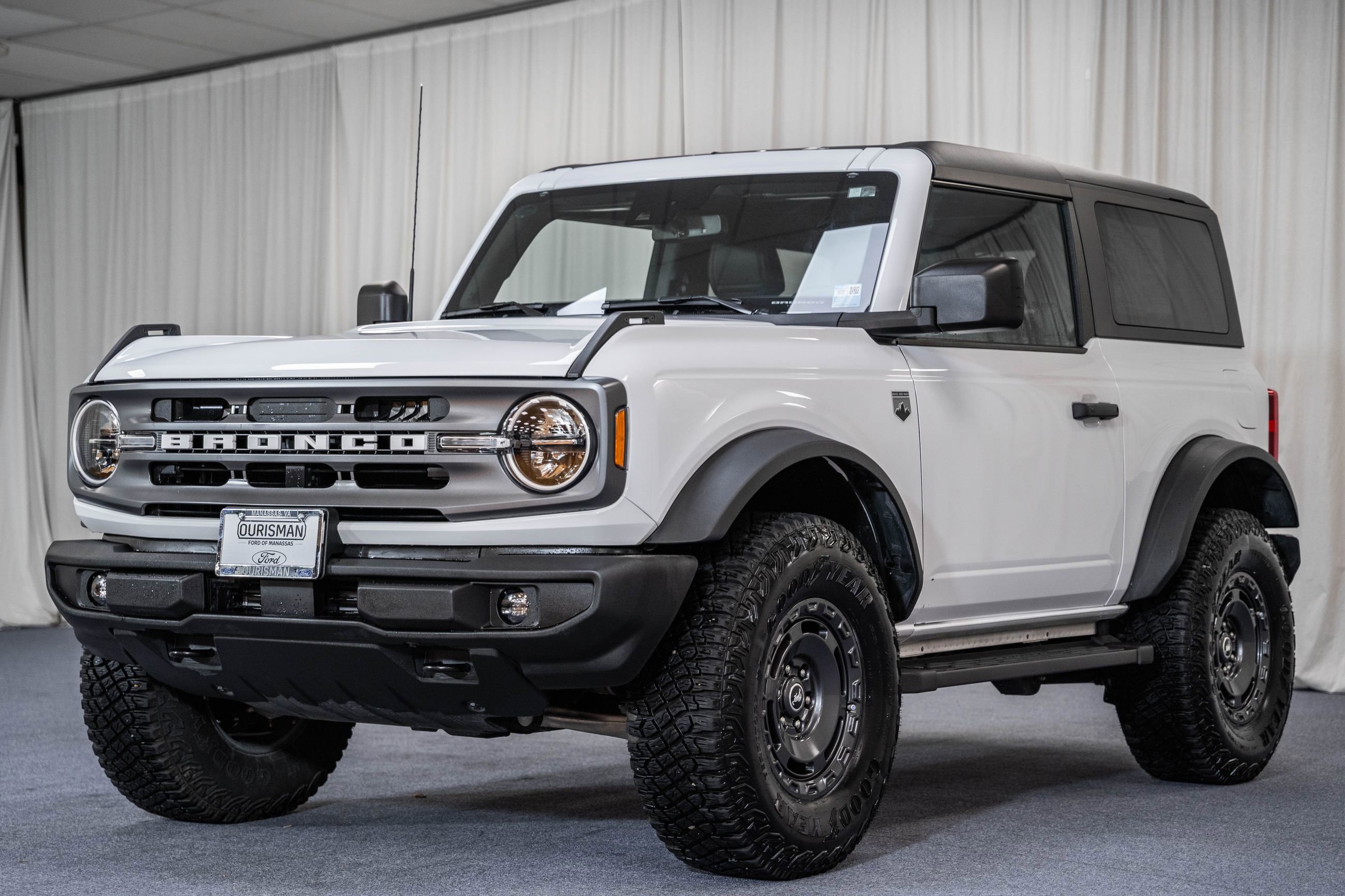Certified 2024 Ford Bronco Big Bend image 3
