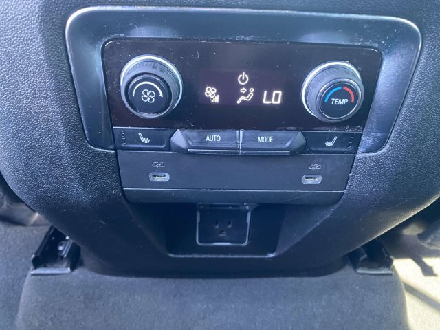 Used 2022 Chevrolet Tahoe High Country AWD/4WD image 14