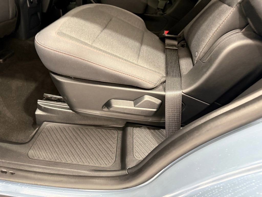 Certified 2025 Ford Explorer Active image 18