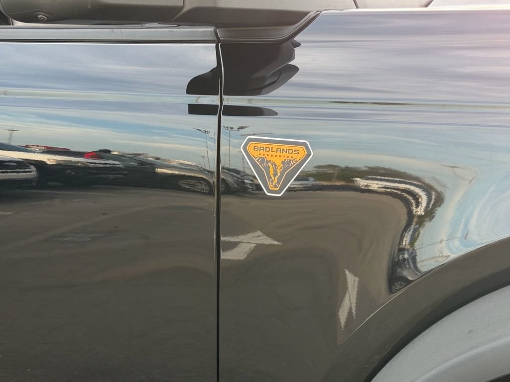 Certified 2023 Ford Bronco Badlands AWD/4WD image 10