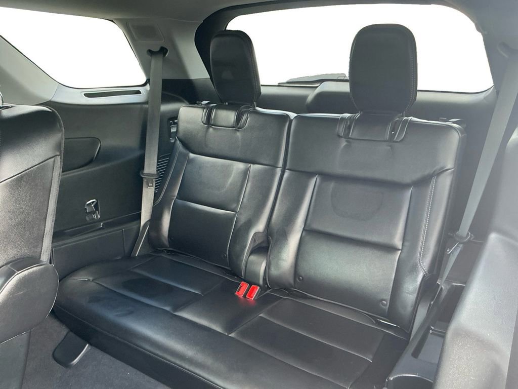 Certified 2023 Ford Explorer Limited w/ Limited Technology Package RWD image 21