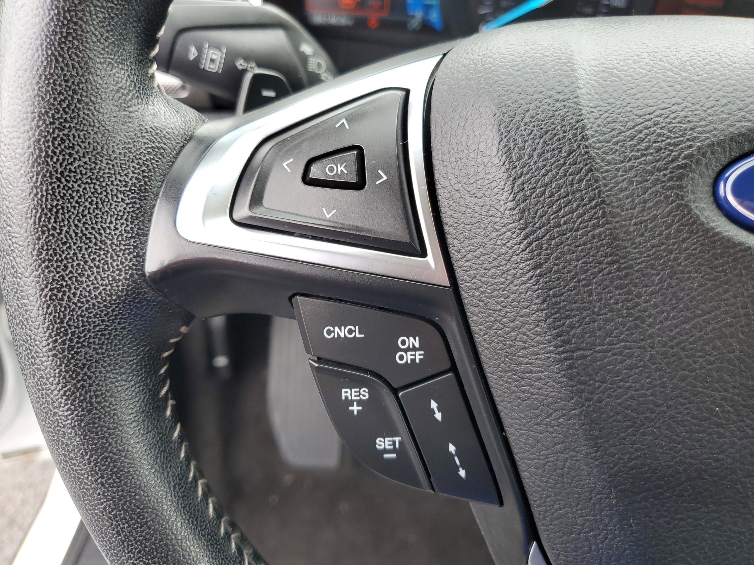 Certified 2019 Ford Fusion SE w/ Equipment Group 151A image 22