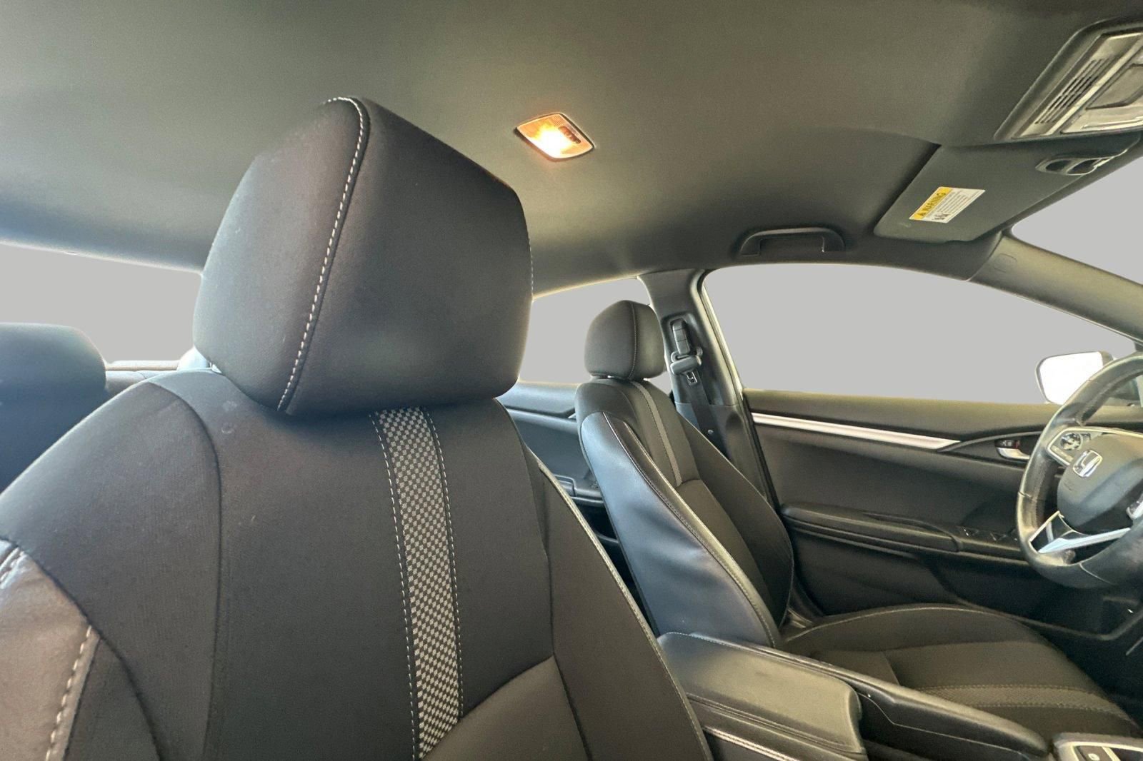 Used 2020 Honda Civic Sport image 16