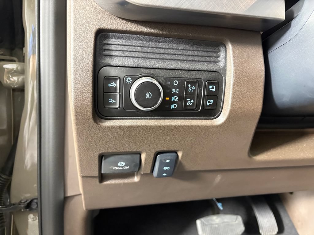 Certified 2026 Ford F250 King Ranch w/ Chrome Package AWD/4WD image 14
