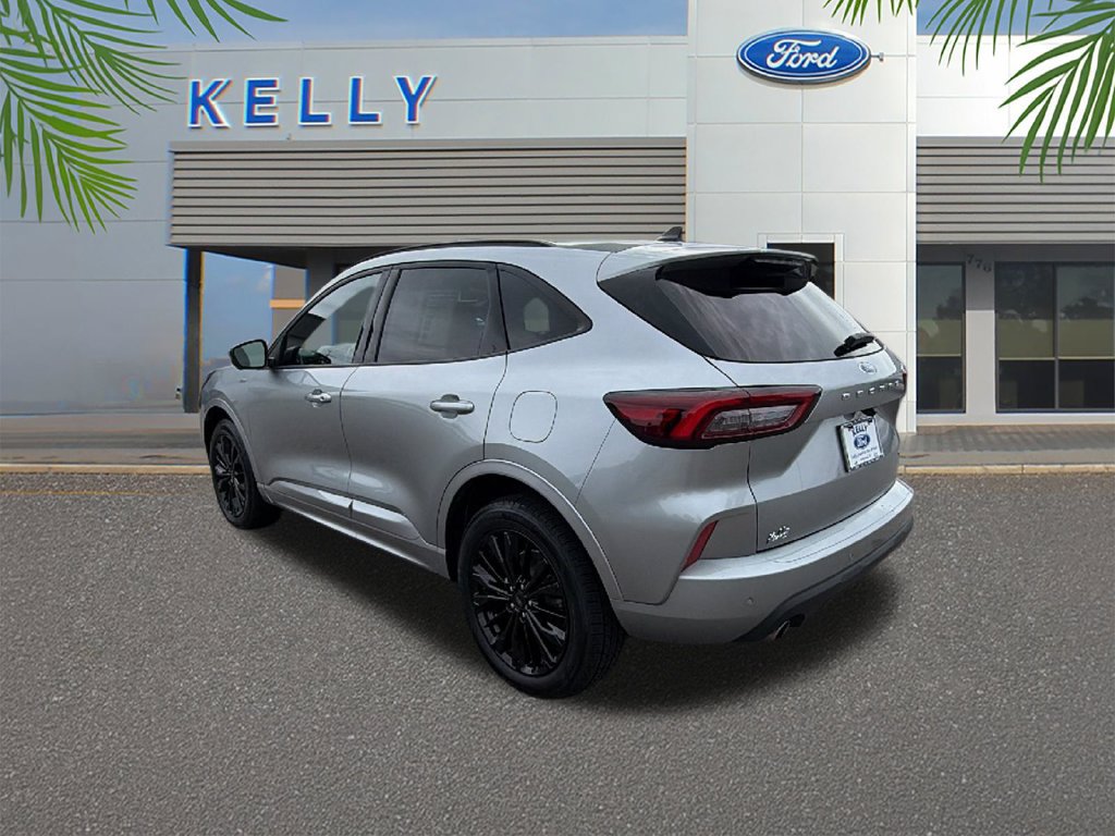Certified 2024 Ford Escape ST-Line Elite AWD/4WD image 3