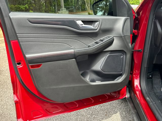 Certified 2024 Ford Escape ST-Line w/ Tech Pack #1 FWD image 10