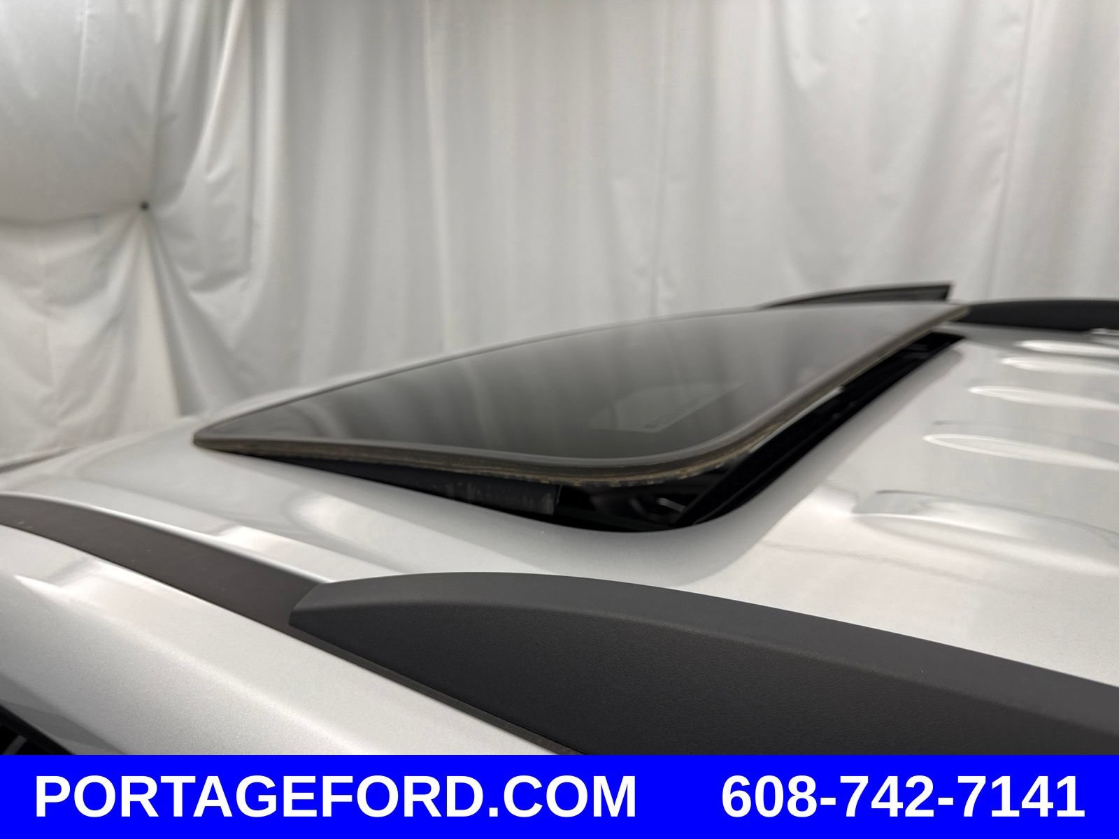 Used 2022 Chevrolet Traverse Premier w/ Redline Edition AWD/4WD image 27