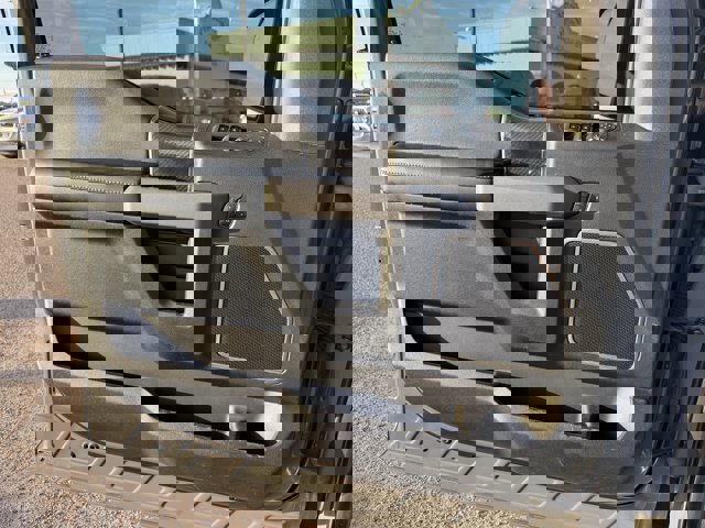 Certified 2018 Ford F150 Raptor w/ Equipment Group 802A Luxury image 16