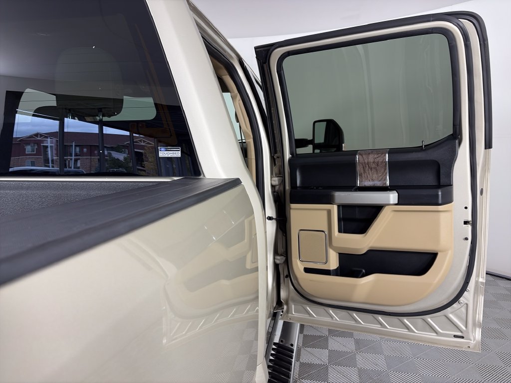 Certified 2018 Ford F250 Lariat w/ Chrome Package AWD/4WD image 27