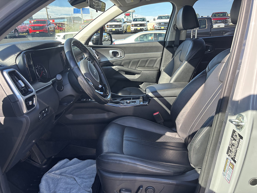 Used 2022 Kia Sorento SX AWD/4WD image 15