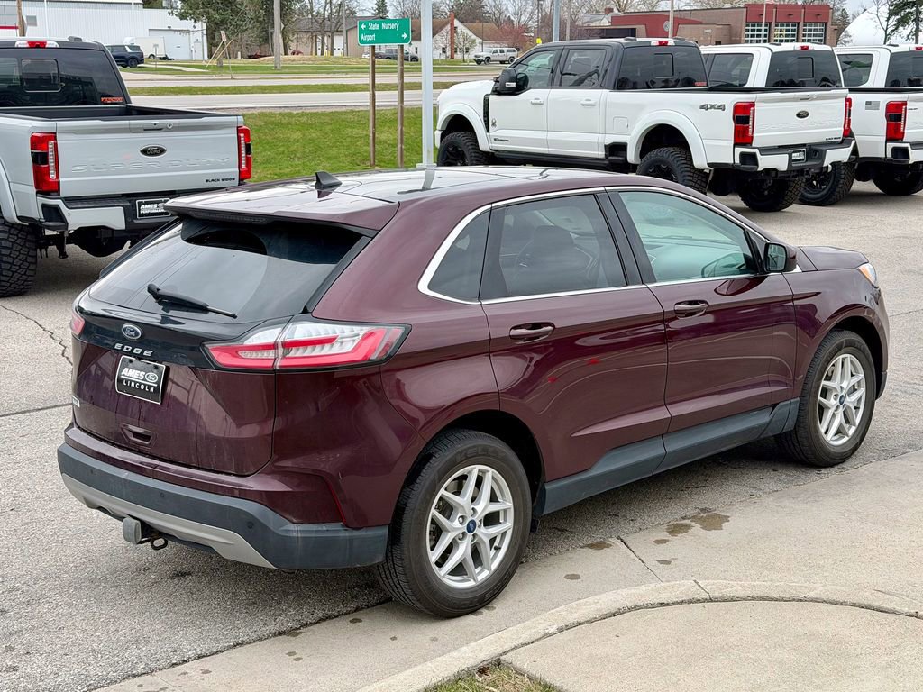 Certified 2021 Ford Edge SEL w/ Convenience Package image 3