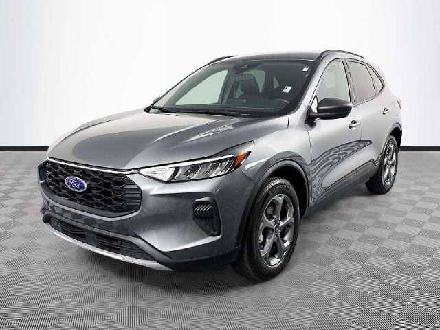Certified 2025 Ford Escape ST-Line AWD/4WD image 3