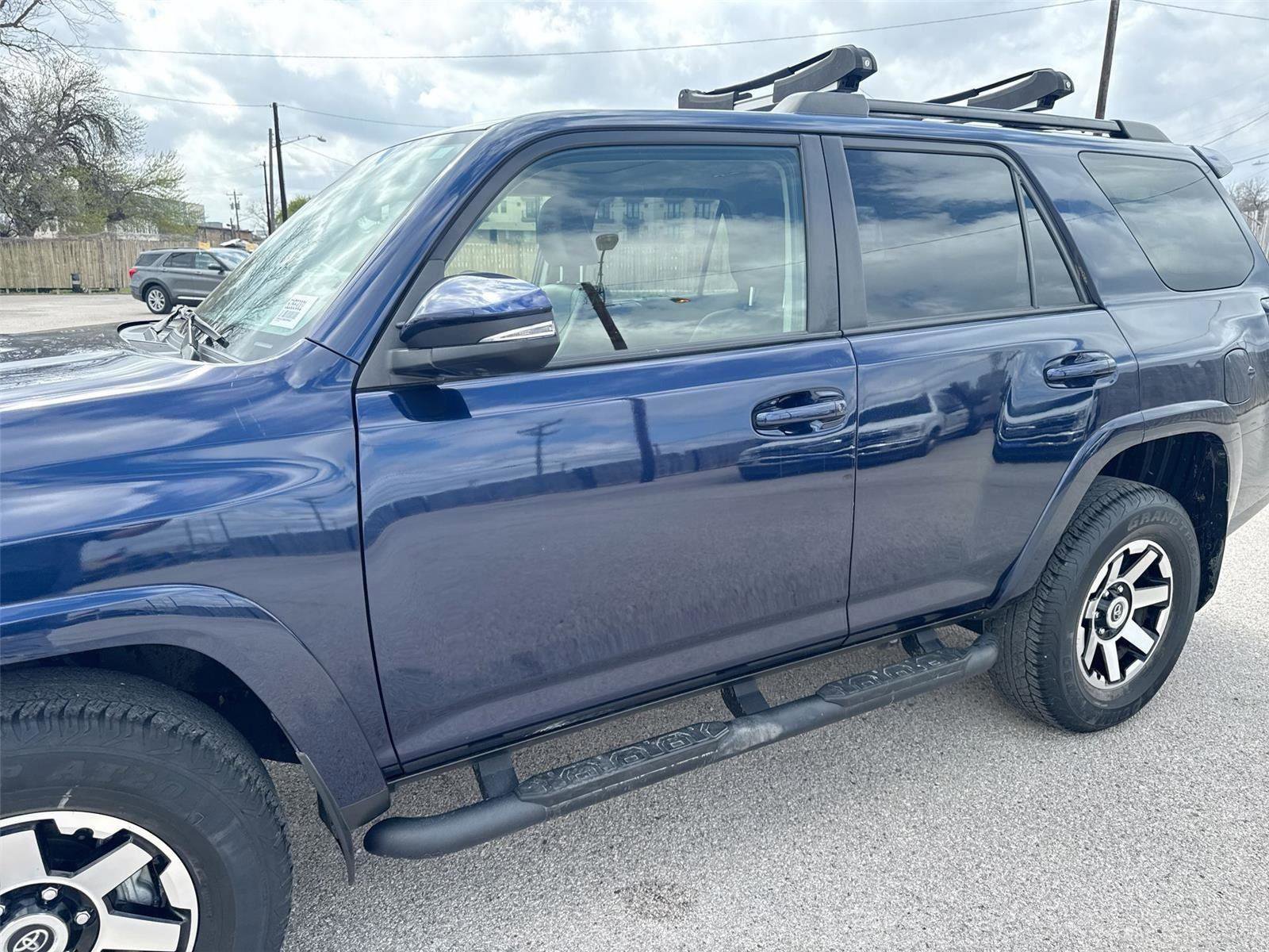 Used 2022 Toyota 4Runner TRD Off-Road Premium image 9