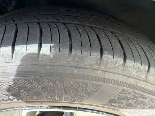 Used 2025 Kia Sportage EX w/ Premium Package FWD image 38